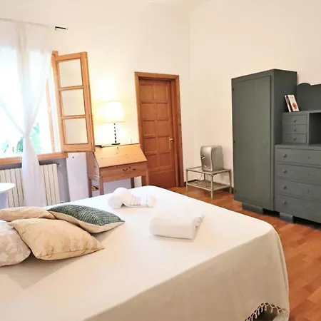 In Bb - B B Relais Delle Rose Iris - Comfort Double Gasthuis Lecce