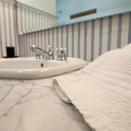 In Bb - B B Relais Delle Rose Iris - Comfort Double * Lecce